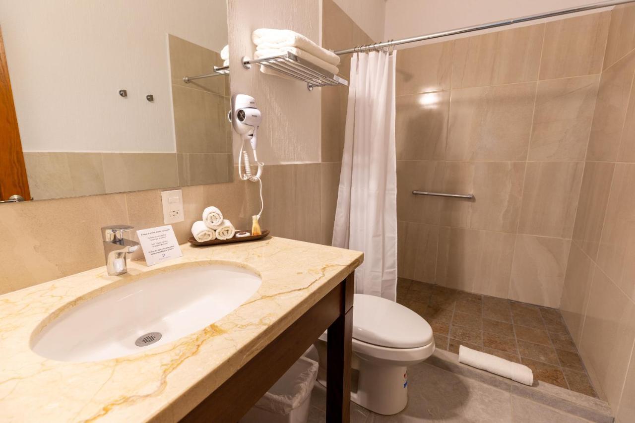 Plaza Chapala Hotel Εξωτερικό φωτογραφία